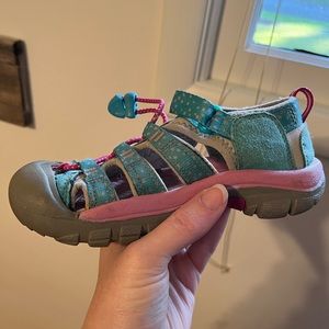 Keen girls sandals size 12c